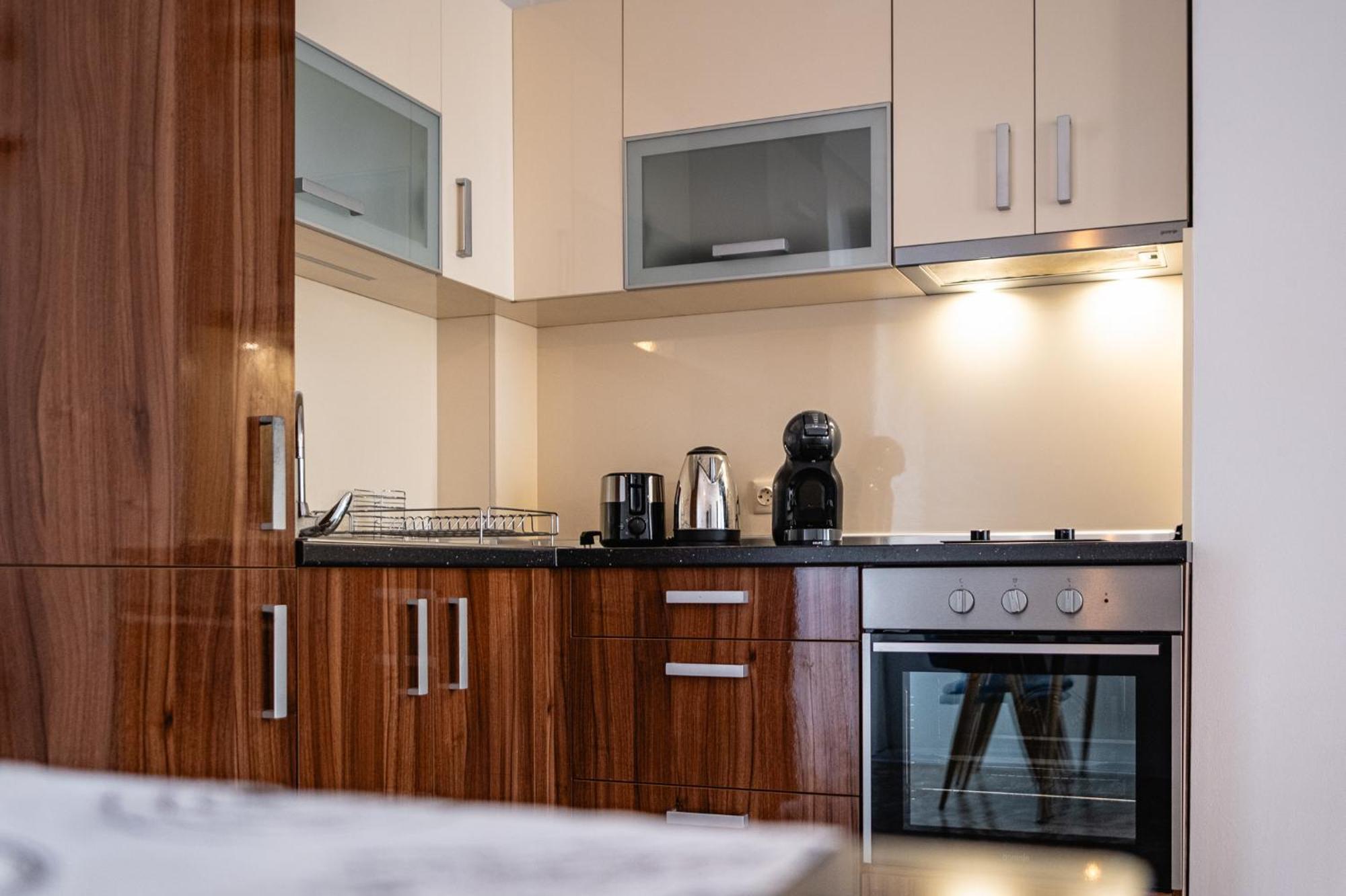 Seaside Serenity Charming Apartment By Sea Garden Varna Esterno foto
