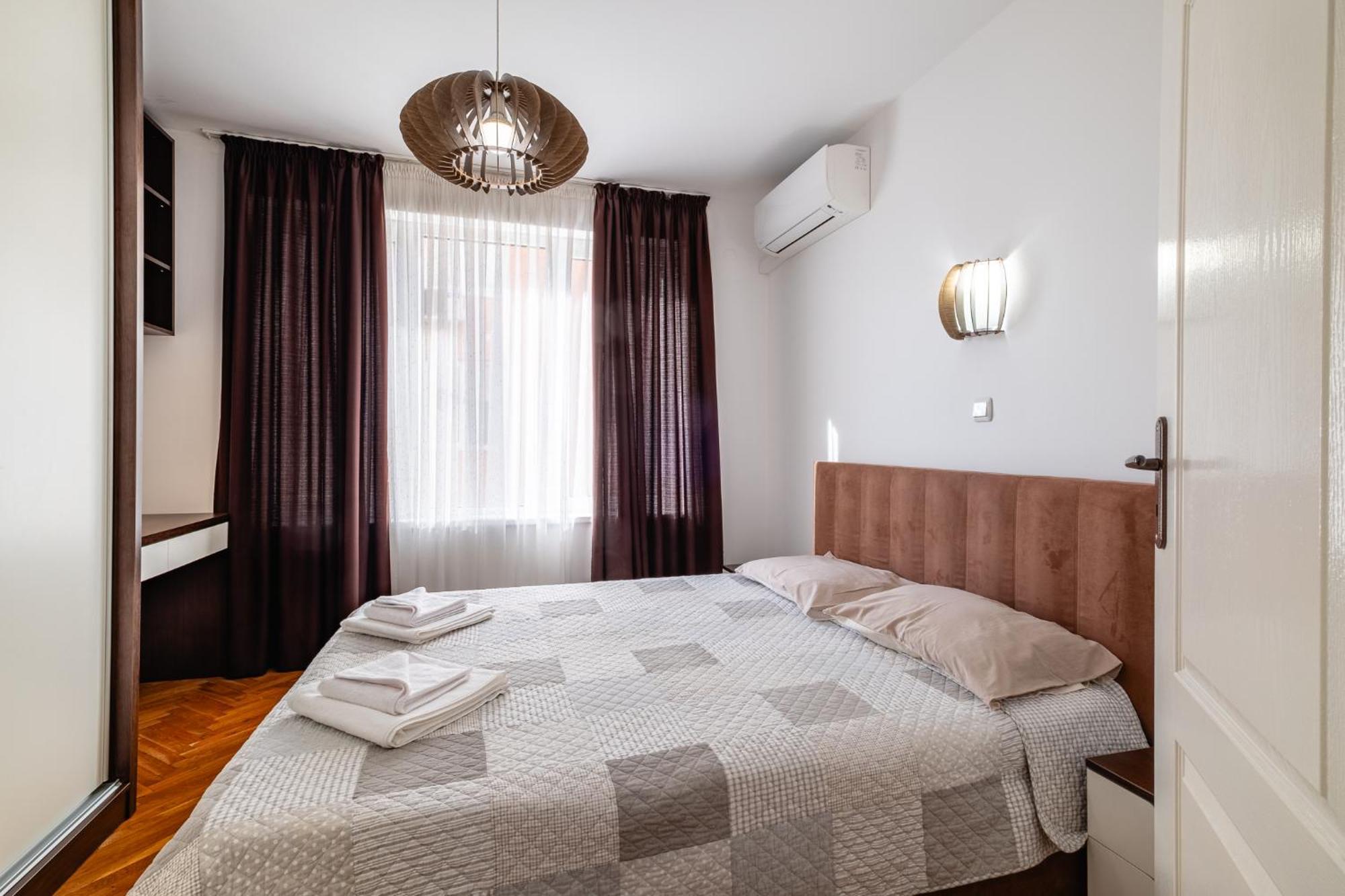 Seaside Serenity Charming Apartment By Sea Garden Varna Esterno foto